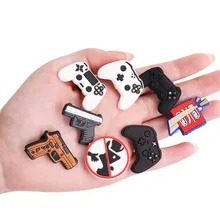 1Pcs Speical PVC Gamepad Pistol Submachine Gun Sandals Shoes Accessories Decoration Fit Buckle Crocs Charms Jibz Kids Gifts
