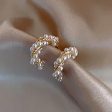 Refined Pearl Earrings 2022 for Women Trend Women Jewelry Earing Fashion Korean Delicate Pearl Woman Earrings