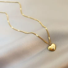 Rundraw Fashion Gold Plated Love Heart Necklace For Women Man Pendant Hanging Chain Choker Necklace Valentine's Day Gift Jewelry